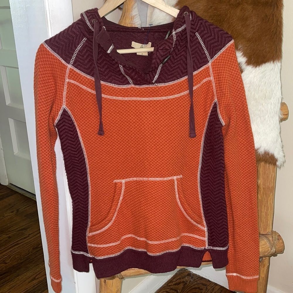 ASCEND Hiking Outdoor Hoodie